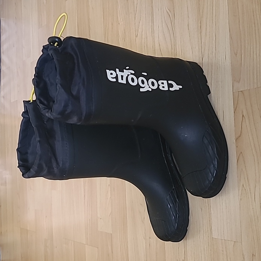 Zara Kids Black Rain Boots Waterproof with Rubber Size 34/35